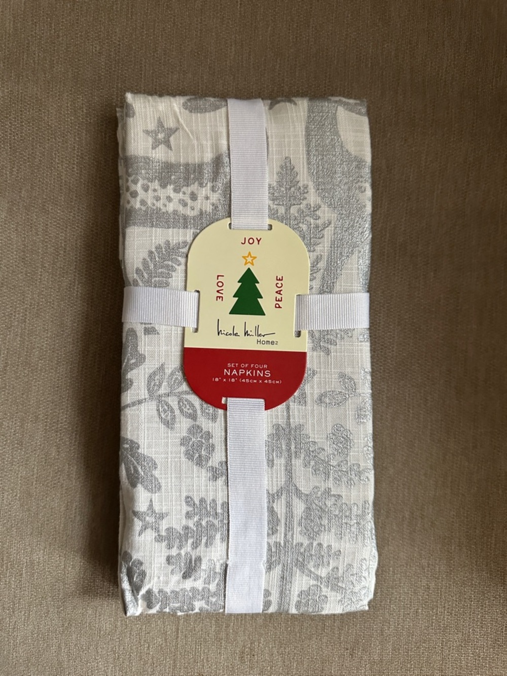 Nicole Miller Home Set of 4 Holiday Silver & White 100% Cotton Napkins NWT